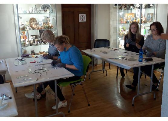 Glass workshop in Vireši (Latvia) in 2020 (community service of Vireši village community from Ape municipality, project Act Local)